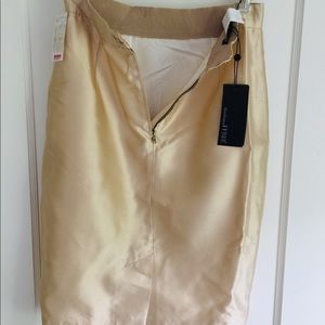 ✨Stunning Italian Gold Dupioni Silk Skirt- NEW!!✨